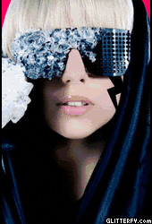 http://i446.photobucket.com/albums/qq186/Ikswezcapok/strifladygaga.gif