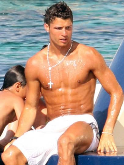 cristiano ronaldo hot. Cristiano Ronaldo shirtkess