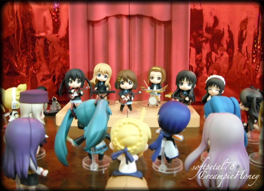 Forum Image: http://i446.photobucket.com/albums/qq189/CreampieHoney/K%20ON%20nendo%20petits/DSCF0163.jpg