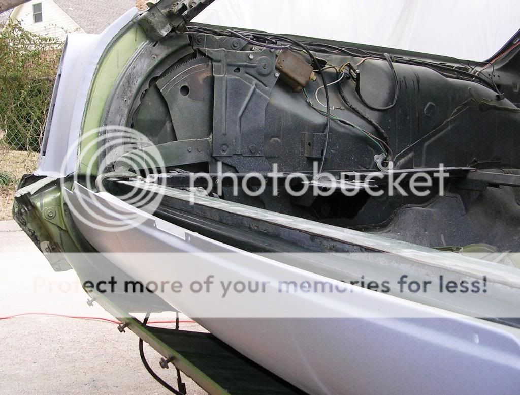 clamshell tailgate assembly | Station Wagon Forums